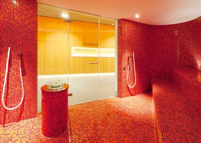 Use colour to enhance the steam bath ambience